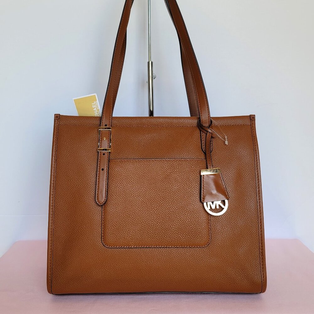 MICHAEL KORS Darien Pebbled Leather Medium Tote w Front Slip Pocket-🎈⭐